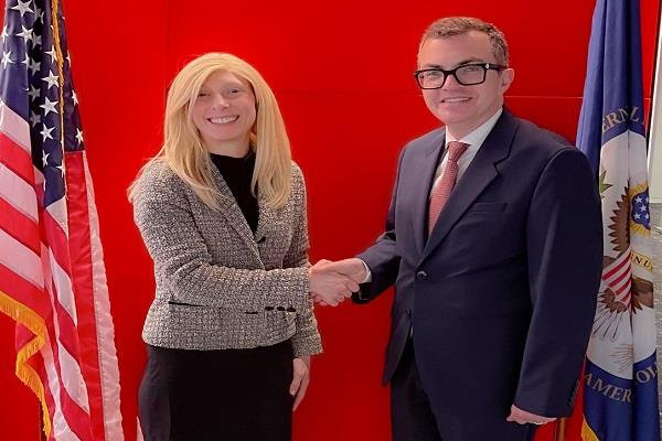 وزير التخطيط يعقد لقاءات دولية في واشنطن لاستعراض جهود مصر في تعزيز النمو الاقتصادي    