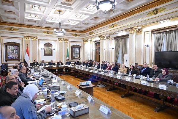 جامعة القاهرة: دعم 4001 طالب من غير القادرين والمتعثرين في سداد المصروفات الدراسية