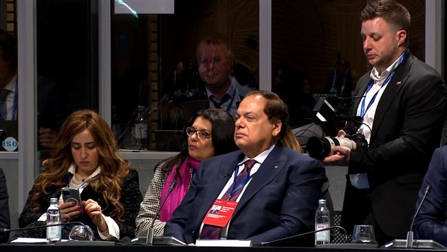 أبو العينين لرؤساء وفود 12 دولة أوروبية: الرئيس السيسي يقود جهود التهدئة بالشرق الأوسط