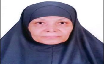 من ماكينة الخياطة إلى منصات العلم.. حكاية أم صنعت المستحيل لبناتها