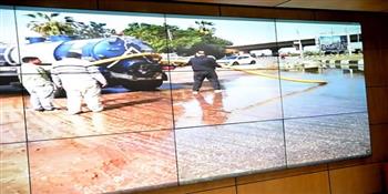 محافظ الدقهلية يتابع جهود التصدي لتجمعات مياه الأمطار بالمراكز والمدن والأحياء 