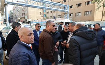 محافظ الجيزة يتفقد حالة النظافة والإشغالات بأحياء الوراق والمنيرة الغربية وإمبابة