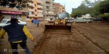 تكثيف تمهيد وتسوية الطرق لرفع آثار الأمطار وتحقيق السيولة المرورية في المنوفية