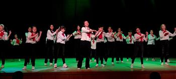 ثقافة الغربية تقدم  عروض للمواهب ولقاءات توعية