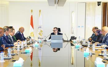 وزير التخطيط ورئيس «تنمية المشروعات» يبحثان آليات التعاون ضمن استراتيجية دعم ريادة الأعمال