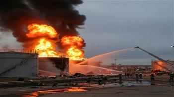 إصابة 6 أشخاص في حرائق بمناطق خليفة الاقتصادية بأبو ظبي إثر اعتراض صاروخ باليستي