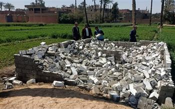 استمرار جهود الوحدة المحلية لمركز جهينة بسوهاج في التصدي لمخالفات البناء