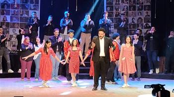 بالصور.. تكريم أيمن الشيوي ومصطفى غريب في افتتاح مهرجان المسرح العالمي الـ 41