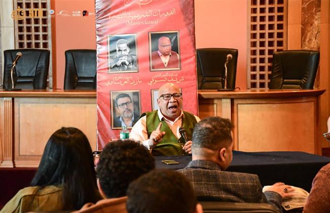 ملتقي نغم للمسرح.. الفنان شريف الدسوقي يستعرض تجربته الفنية في ماستر كلاس 