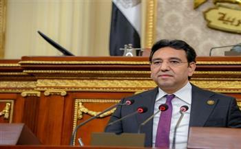 بعد أزمة المدارس اليوم.. النائب أيمن محسب يتقدم بطلب إحاطة بشأن تأخر صدور قرارات تعطيل الدراسة