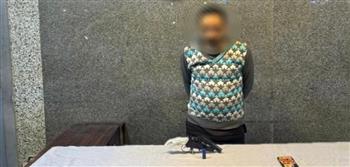 ضبط تاجر مخدرات بحوزته "آيس" وسلاح ناري في المطرية