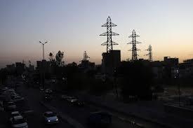 انقطاع الكهرباء في بعض مناطق كرج غرب طهران