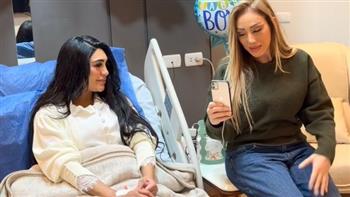 سالي عبد السلام تطلب الدعاء لها ولمولودها بعد أزمة صحية 