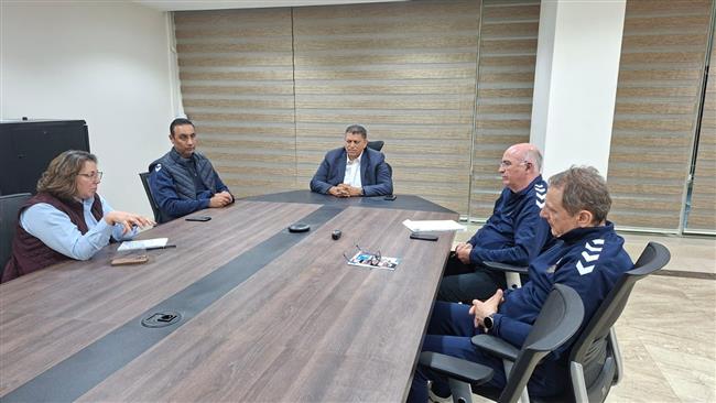 اتحاد اليد يطلق مشروعًا طموحًا لتطوير المدرب الوطني بالتعاون مع الدولي والأفريقي  