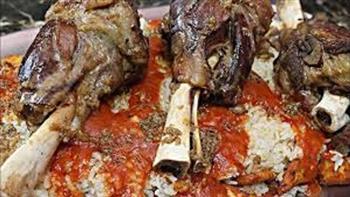 إفطار 14 رمضان.. بطعم زمان فته مصري بلحمة الموزة