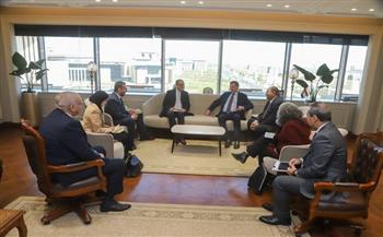 وزير الزراعة يبحث مع وفد "الإيفاد" مشروعات التعاون المشترك لدعم صغار المزارعين