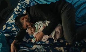 بصمتٍ أبكى القلوب.. أحمد مالك يحتضن "أحلامه" الجديدة في ختام "سوا سوا"