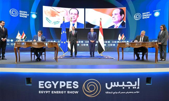 الرئيس السيسي ونظيره القبرصي يشهدان مراسم التوقيع على الاتفاقية الإطارية للتعاون في مجال الغاز الطبيعي