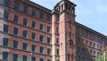 مراهق يحرق مطحنة "ذا بيج ميل" تاريخية في بريطانيا