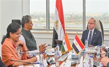 وزير الاستثمار يبحث مع السفير الهندي بالقاهرة تعميق الشراكة الاقتصادية بين البلدين