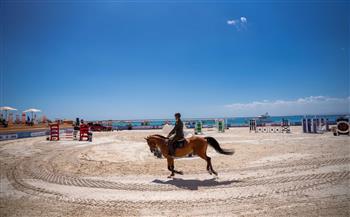 السياحة والآثار ترعى بطولتي كأس العالم للسباحة في المياه المفتوحة وكأس مصر للفروسية بسوما باي
