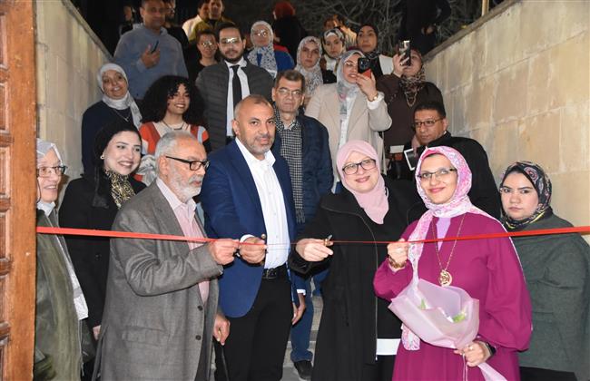 افتتاح معرض "فروتوبيا" للفنانة حنان مأمون بمركز محمود مختار الثقافي