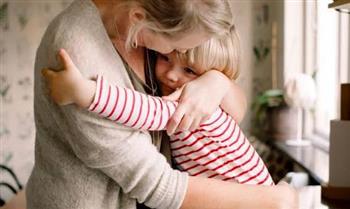 للأمهات.. نصائح لدعم طفلك الحساس في مواجهة تحديات الحياة