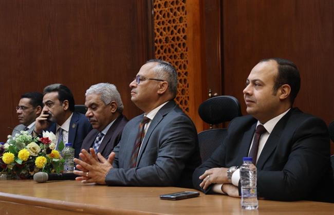 اللجنة العليا للمسؤولية الطبية تُعزّز الوعي المجتمعي والمهني بقانون المسؤولية الطبية من داخل كلية طب الأزهر