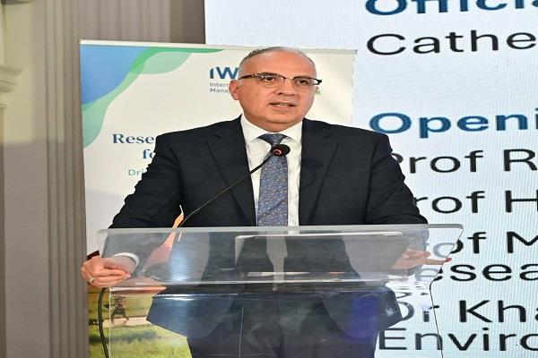 سويلم يشارك في الحفل الختامي لمشروع "المرونة المائية" بالسفارة البريطانية 