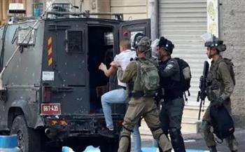 الاحتلال الإسرائيلي يعتقل 28 فلسطينيا في مختلف مناطق الضفة الغربية