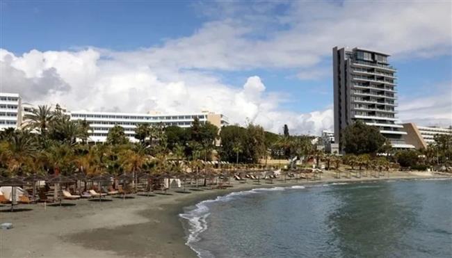 السياحة في اليونان وقبرص تواجه الخسائر بسبب الحرب الإيرانية الإسرائيلية