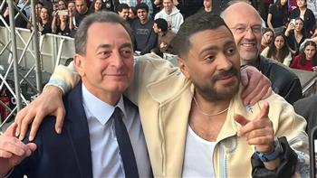 تامر حسني يرقص الدبكة .. ما القصة؟