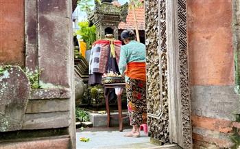 منشور على إنستجرام يتسبب في سجن سائح سويسري في إندونيسيا