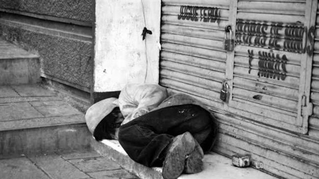 لن تصدق.. مشرد يمتلك شركة عقارات ويقود سيارة فارهة