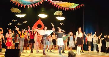 وزيرة الثقافة توجه بفتح مسارح الوزارة مجانًا لعروض وتدريبات المسرح المدرسي