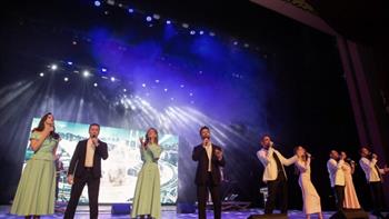 في أول زيارة لمصر.. فرقة كورال توريتسكي تتألق على المسرح الكبير بالأوبرا