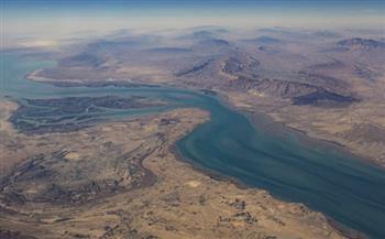 إيران تعلن إغلاق مضيق هرمز وتحذر من التدخلات الخارجية