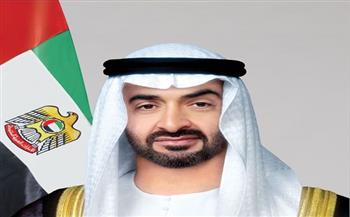 رئيس الإمارات يبحث مع وزير الدفاع اليوناني علاقات التعاون