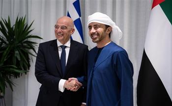 الإمارات واليونان تبحثان علاقات التعاون وتداعيات التصعيد بالمنطقة