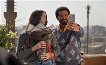 تارا عماد تفاجيء عمرو سعد باعترافات بحبها له في إفراج