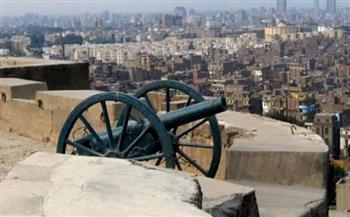 مهن لا تظهر إلا في رمضان.. مدفع الإفطار إضرب