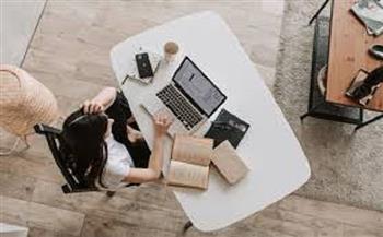 في شهر المرأة.. من مهارتك في إعداد الدورات التدريبية أونلاين إلى مشروعك الخاص