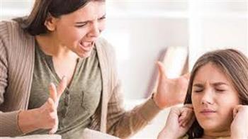 كيف تؤثر عصبية الأم وتوترها على سلوك أطفالها؟