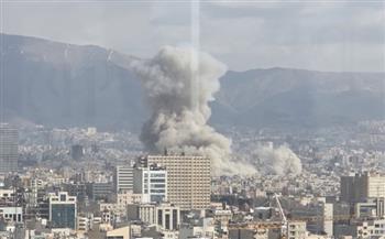 التصعيد مستمر لليوم الخامس.. غارات إسرائيلية تستهدف طهران وإيران ترد بالموجة الـ17 للصواريخ