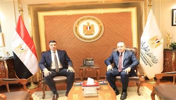 وزارة الصناعة تطلق مبادرة لربط البحث العلمي بالقطاع الصناعي لتعظيم القيمة المضافة محليًا