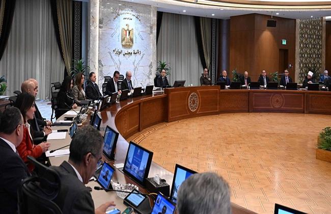 مد خدمة 69 من أعضاء المهن الطبية بوزارة الصحة والجهات التابعة لها لمدة عامين