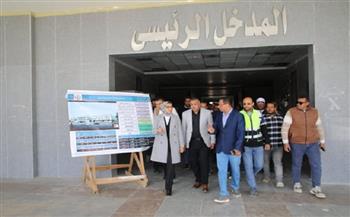 محافظ الوادي الجديد تتابع التجهيزات النهائية بمستشفى الداخلة الجديد