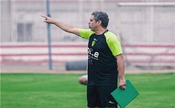 معتمد جمال يعقد جلسة مع لاعبي الزمالك استعدادًا للاتحاد السكندري  