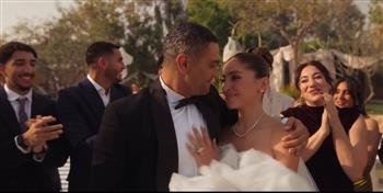 زفاف آسر ياسين ودينا الشربيني في الحلقة الأخيرة من " اتنين غيرنا" 