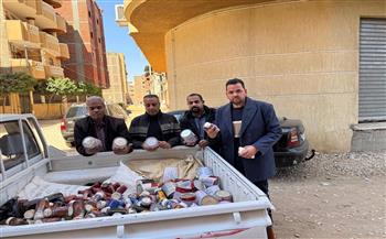 حملات تموينية بالأقصر تضبط سلعًا منتهية الصلاحية ومجهولة المصدر وضبط مخالفات بالمخابز والأسواق 